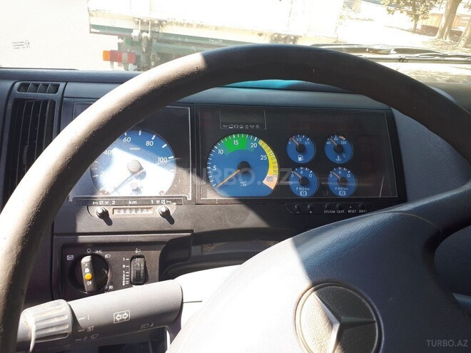 Mercedes Atego 815 1999, 346,852 km - 4.3 l - Bakı