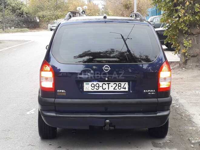 Opel Zafira 1999, 290,000 km - 1.8 l - 