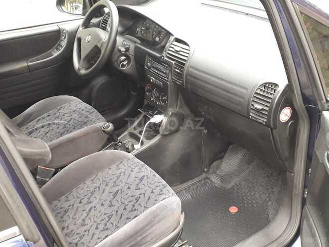 Opel Zafira 1999, 290,000 km - 1.8 l - 