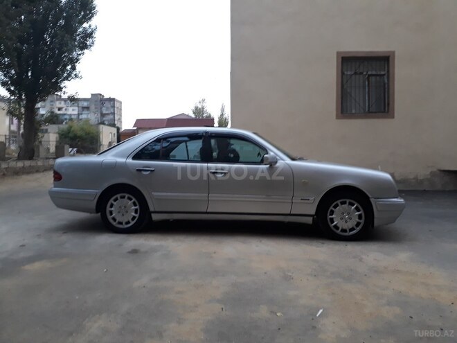 Mercedes E 320 1997, 436,000 km - 3.2 л - Bakı