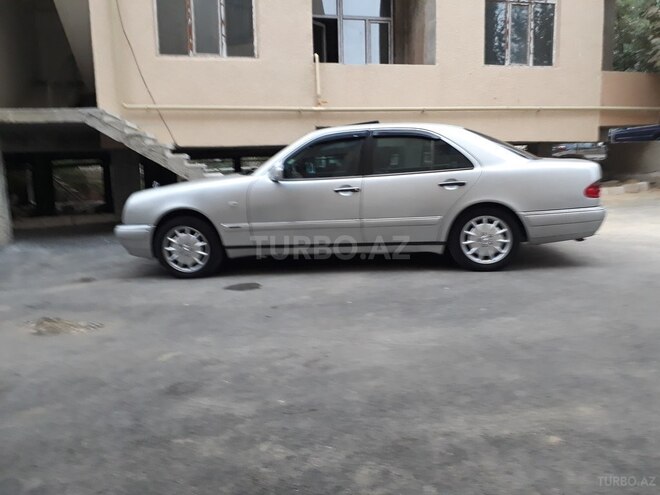 Mercedes E 320 1997, 436,000 km - 3.2 л - Bakı