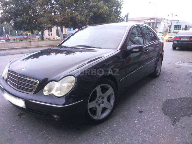 Mercedes C 200 2000, 200,000 km - 2.0 l - Quba