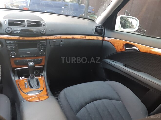 Mercedes E 220 2008, 159,000 km - 2.2 l - Bakı