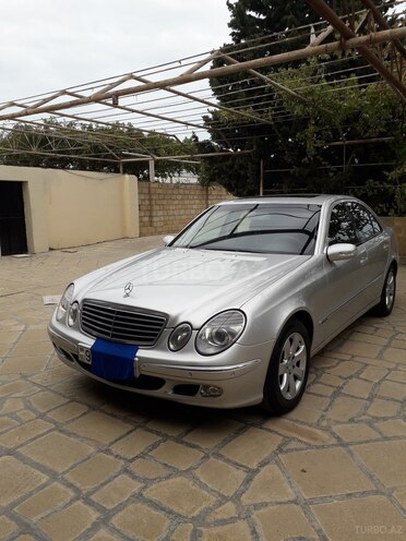 Mercedes E 270 2004, 322,000 km - 2.7 l - Bakı