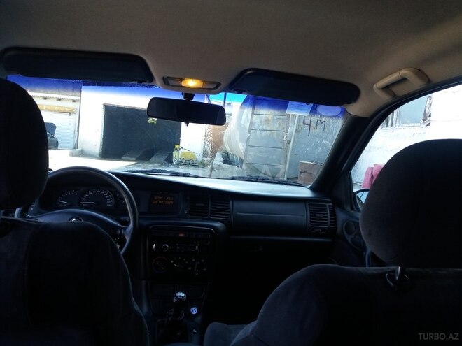 Opel Vectra 1998, 310,000 km - 1.6 l - Bakı