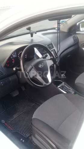 Hyundai Accent 2011, 122,000 km - 1.4 l - Bakı