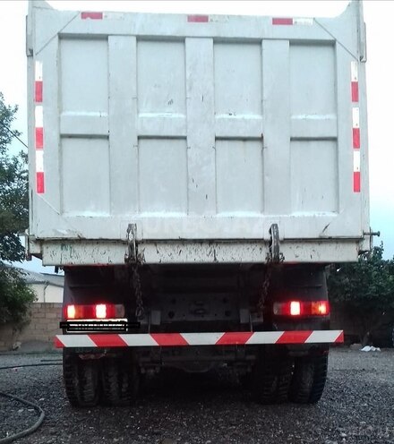 HOWO Sinotruk 2013, 241,000 km - 9.0 l - Bakı