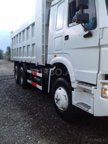 HOWO Sinotruk 2013, 241,000 km - 9.0 l - Bakı