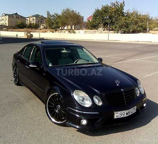 Mercedes E 350 2004, 212,000 km - 3.5 l - Bakı