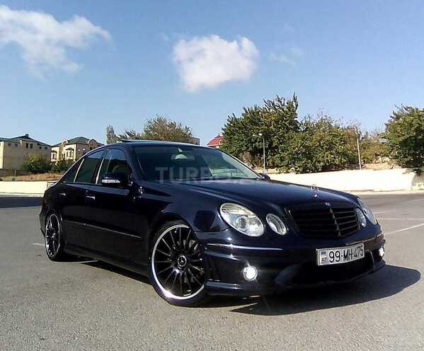 Mercedes E 350 2004, 212,000 km - 3.5 l - Bakı