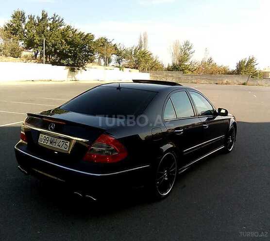 Mercedes E 350 2004, 212,000 km - 3.5 l - Bakı