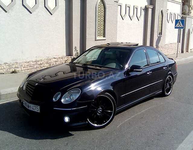 Mercedes E 350 2004, 212,000 km - 3.5 l - Bakı