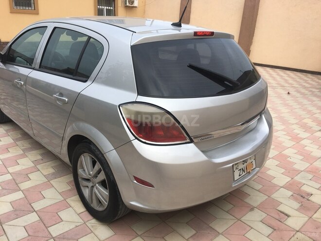 Opel Astra 2008, 121,000 km - 1.8 l - Bakı