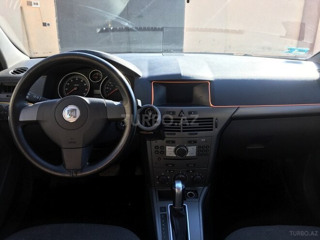 Opel Astra 2008, 121,000 km - 1.8 l - Bakı