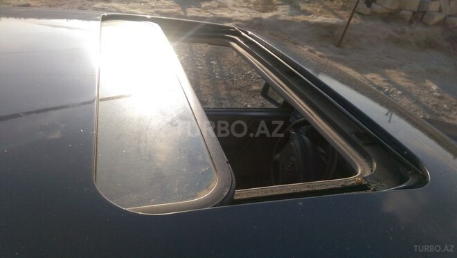 Opel Vectra 1994, 325,000 km - 2.0 l - Bakı