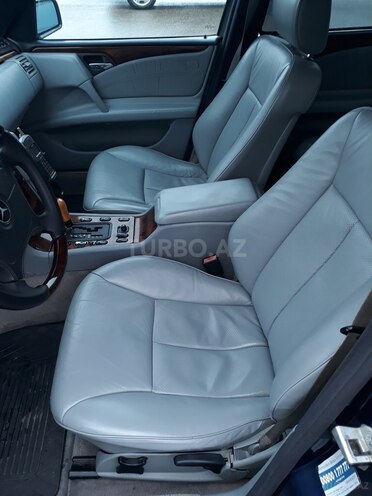 Mercedes E 240 1998, 299,500 km - 2.4 l - Xırdalan