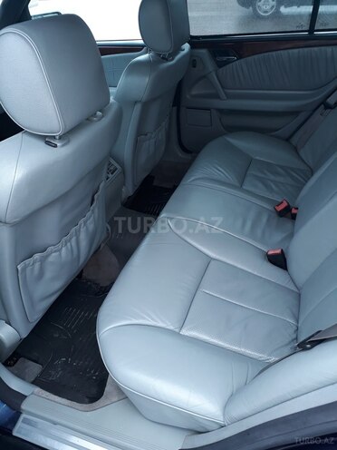 Mercedes E 240 1998, 299,500 km - 2.4 l - Xırdalan