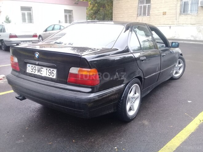 BMW 325 1995, 300,000 km - 2.5 l - Bakı