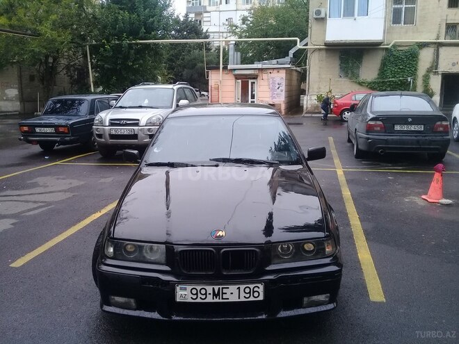BMW 325 1995, 300,000 km - 2.5 l - Bakı