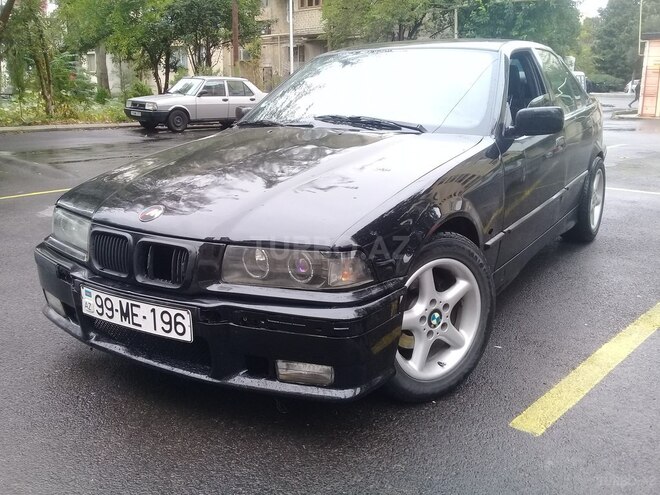 BMW 325 1995, 300,000 km - 2.5 l - Bakı