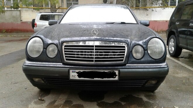 Mercedes E 230 1997, 297,700 km - 2.3 l - Bakı