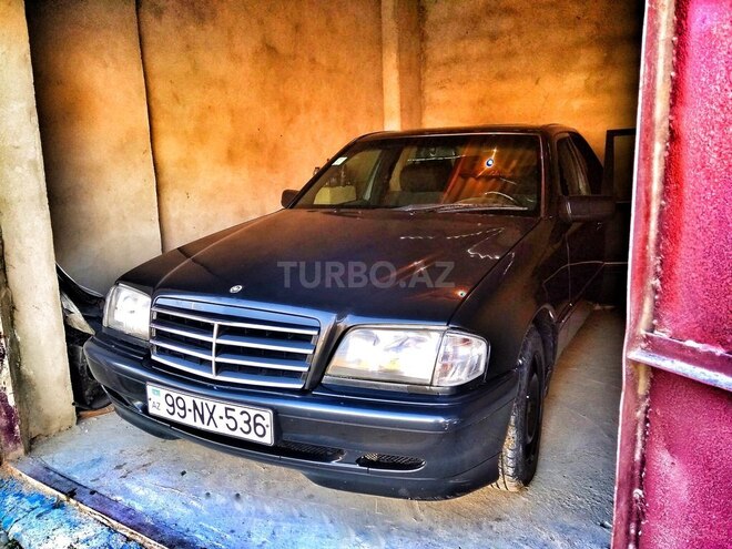 Mercedes C 220 1994, 670,000 km - 2.2 l - Bakı