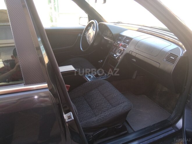 Mercedes C 220 1994, 670,000 km - 2.2 l - Bakı