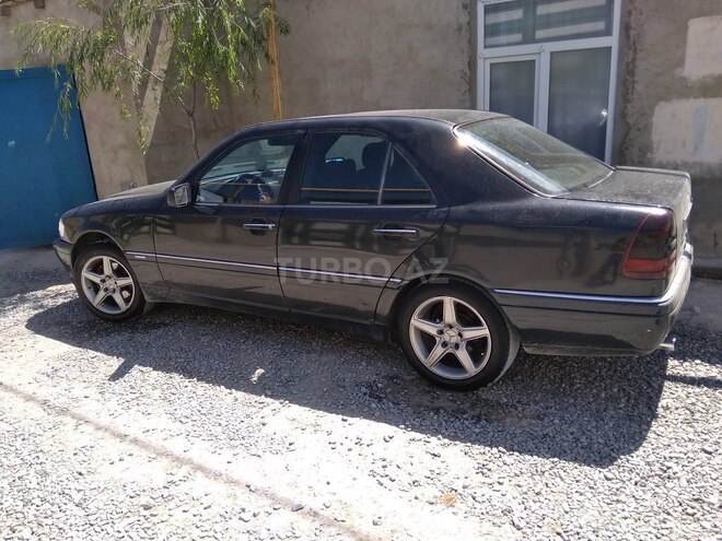 Mercedes C 220 1994, 670,000 km - 2.2 l - Bakı