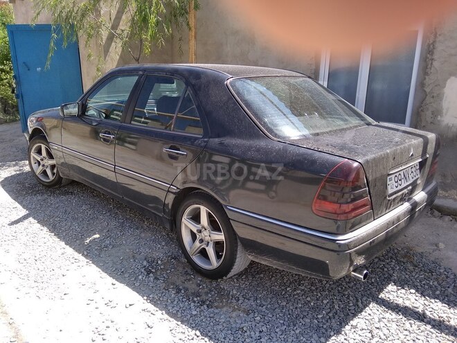 Mercedes C 220 1994, 670,000 km - 2.2 l - Bakı