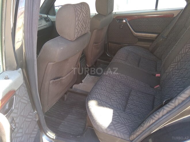 Mercedes C 220 1994, 670,000 km - 2.2 l - Bakı