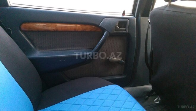 Opel Vectra 1994, 325,000 km - 2.0 l - Bakı