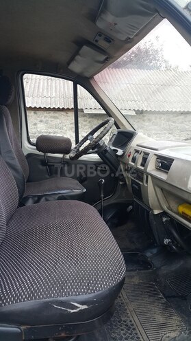 GAZ 330200 1999, 100,000 km - 2.4 l - Qax