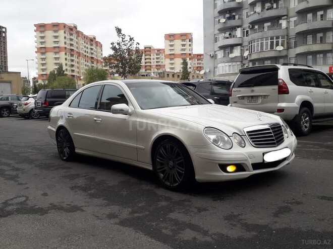 Mercedes E 220 2006, 218,000 km - 2.2 l - Bakı