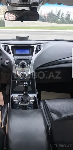 Hyundai Grandeur 2011, 130,000 km - 2.4 л - Bakı