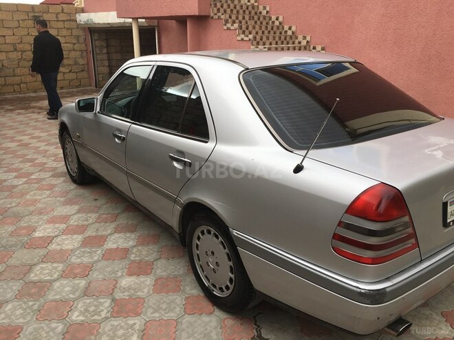 Mercedes C 180 1997, 350,000 km - 0.2 l - Sumqayıt