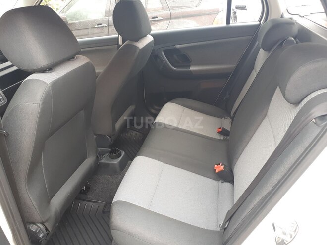 Skoda Fabia 2013, 176,880 km - 1.2 л - Bakı