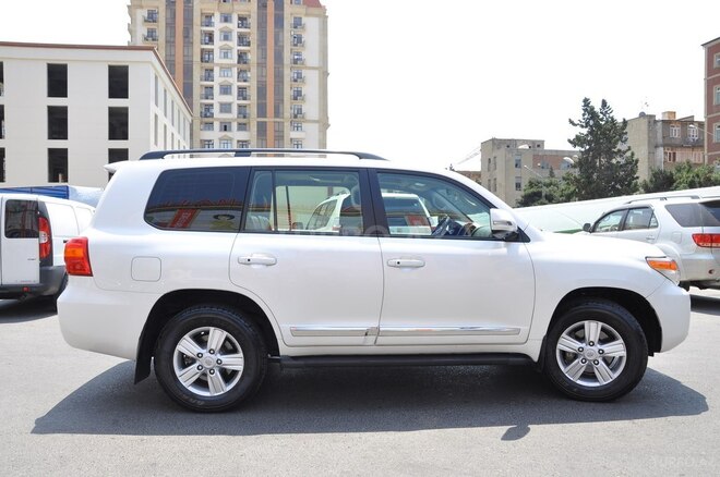 Toyota Land Cruiser 2014, 36,000 km - 4.6 л - Bakı