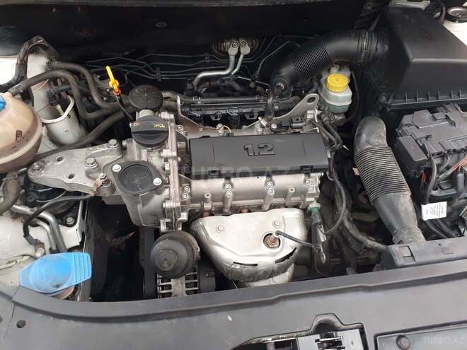 Skoda Fabia 2013, 176,880 km - 1.2 л - Bakı