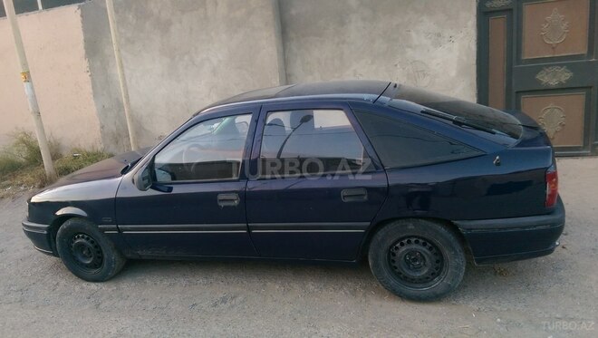 Opel Vectra 1994, 325,000 km - 2.0 l - Bakı