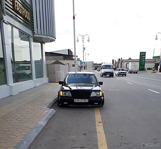 Mercedes  1994, 65,000 km - 3.6 л - Xaçmaz