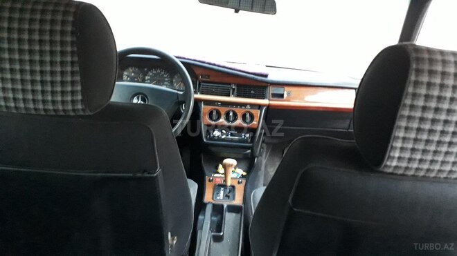Mercedes 190 1992, 340,000 km - 2.0 l - Bakı