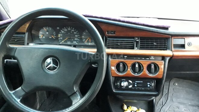 Mercedes 190 1992, 340,000 km - 2.0 l - Bakı