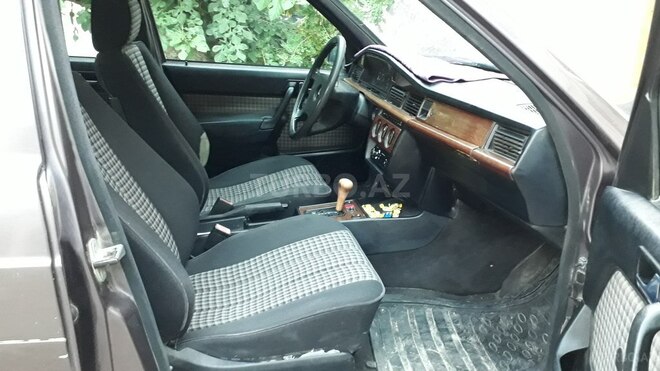 Mercedes 190 1992, 340,000 km - 2.0 l - Bakı