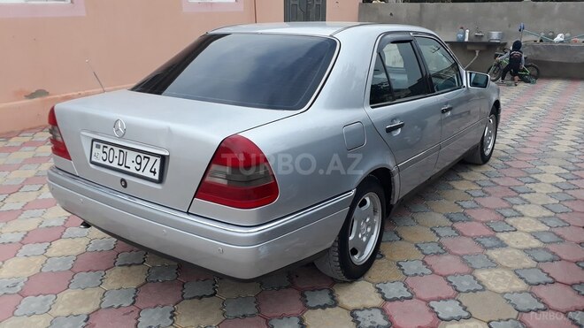 Mercedes C 180 1995, 258,000 km - 1.8 l - Bakı