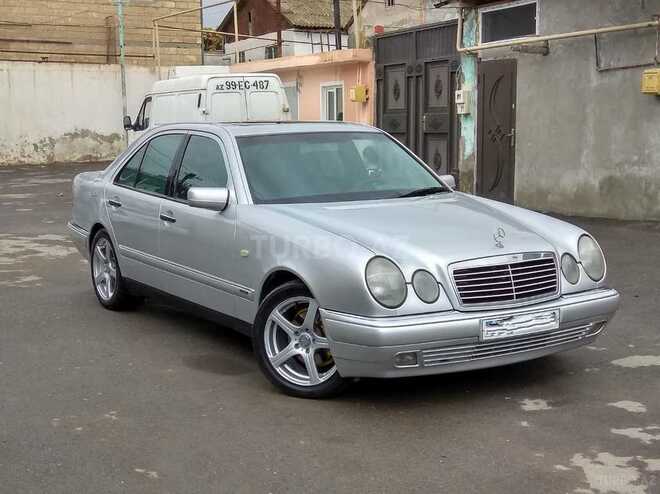 Mercedes E 240 1998, 289,634 km - 2.4 l - Bakı