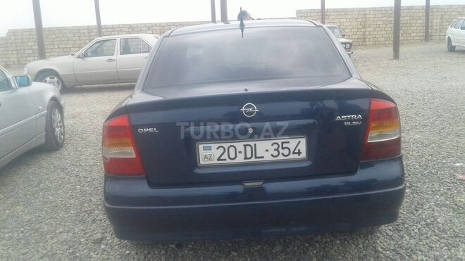 Opel Astra 1998, 230,000 km - 1.6 l - Gəncə