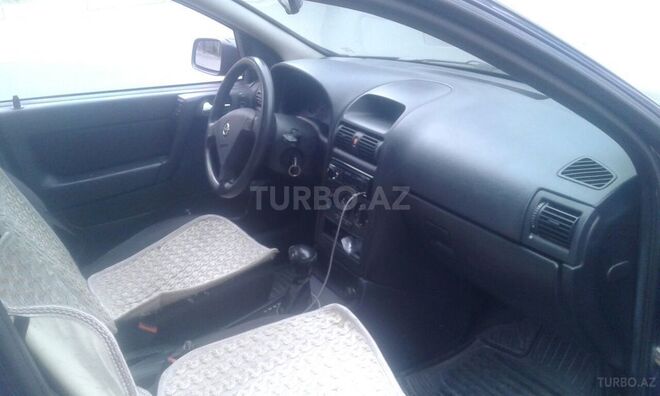 Opel Astra 1998, 230,000 km - 1.6 l - Gəncə