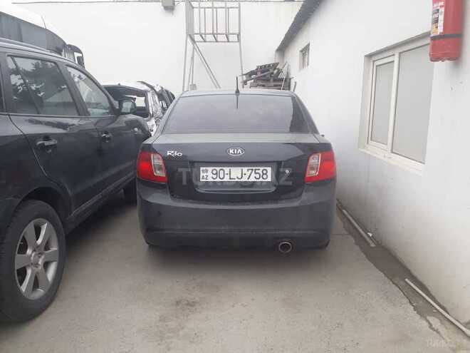 Kia Rio 2011, 350,000 km - 1.4 l - Bakı