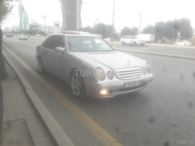 Mercedes E 320 2000, 330,000 km - 3.2 l - Bakı