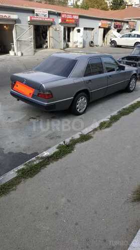 Mercedes E 200 1989, 350,000 km - 2.0 л - Bakı